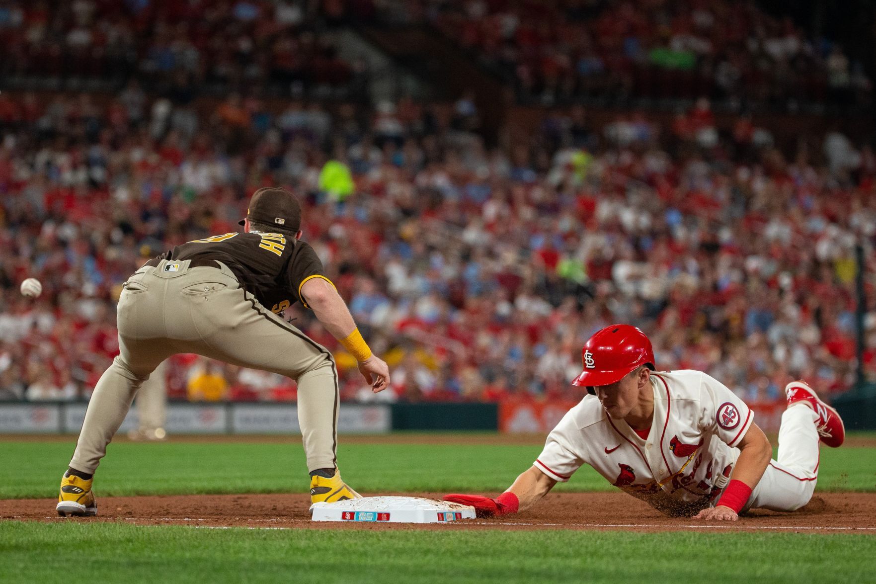 Cardinals take on Padres in second game at home